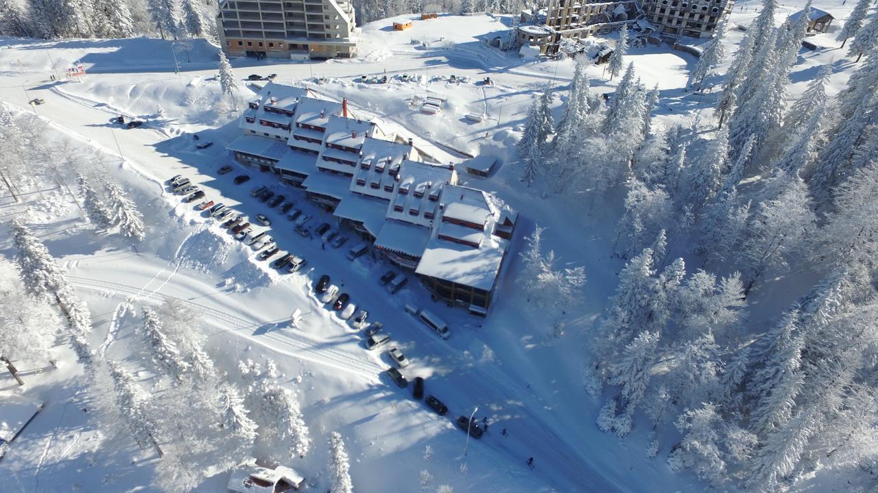 Hotel Dva Javora Яхорина Экстерьер фото