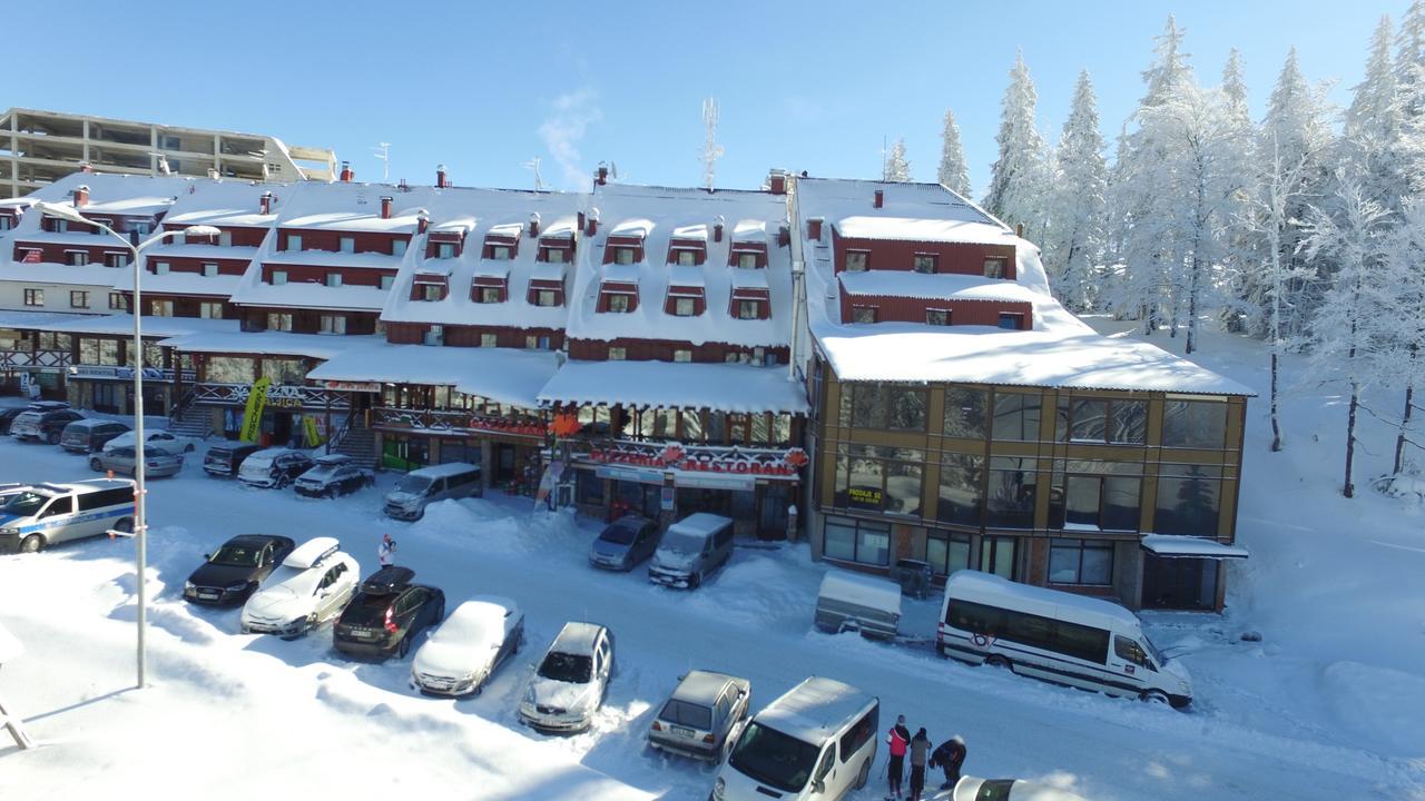 Hotel Dva Javora Яхорина Экстерьер фото